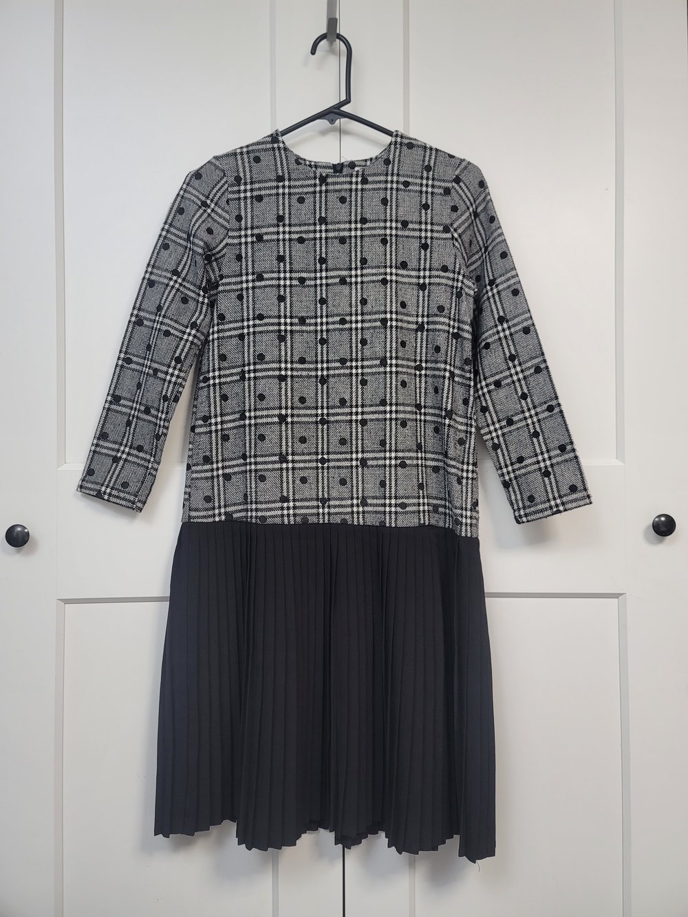 VIBE Black & White Mixed Media Plaid & Polka Dot Pleated Drop Waist Dress